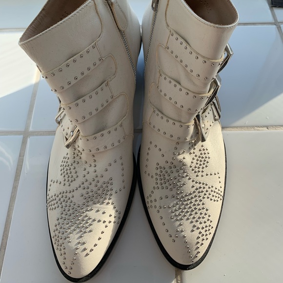 White Chloe Boots 7.5 worn once. - Picture 2 of 4